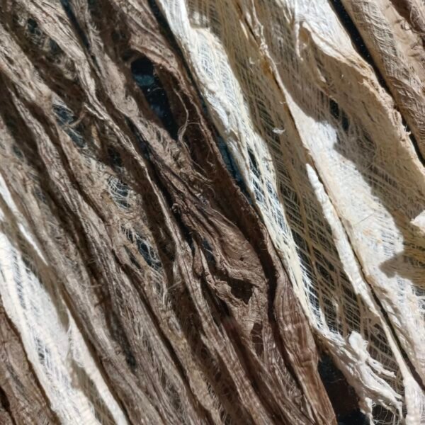 Handmade Minimalist Bark Wall Art - Imagen 4