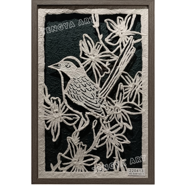 Flor y pájaro tejidos a mano en papel