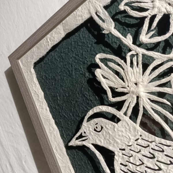 Handmade Paper Woven Flower & Bird Wall Art - Imagen 3