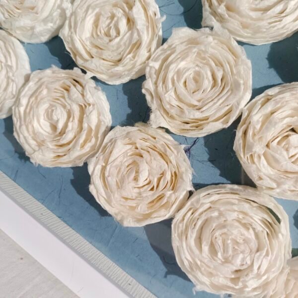 Handmade Stacking Paper Rose Wall Art - Imagen 2