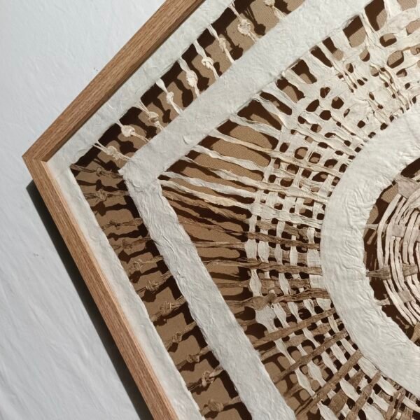 ⁦Weaving Paper Art & Bark Hollow Wall Art⁩ - الصورة ⁦3⁩