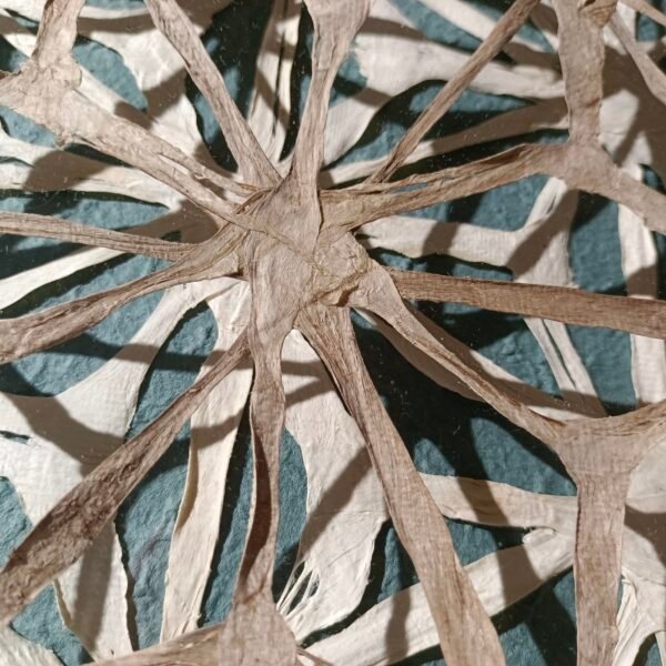 ⁦Hand-Assembled Bark Strip Shadow Box Wall Art⁩ - الصورة ⁦3⁩