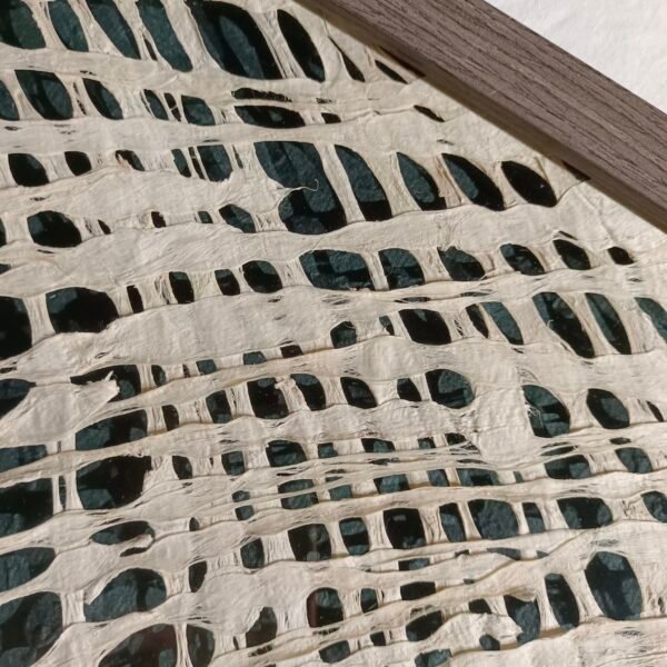 ⁦Wave - Patterned Textured Bark Wall Art⁩ - الصورة ⁦2⁩